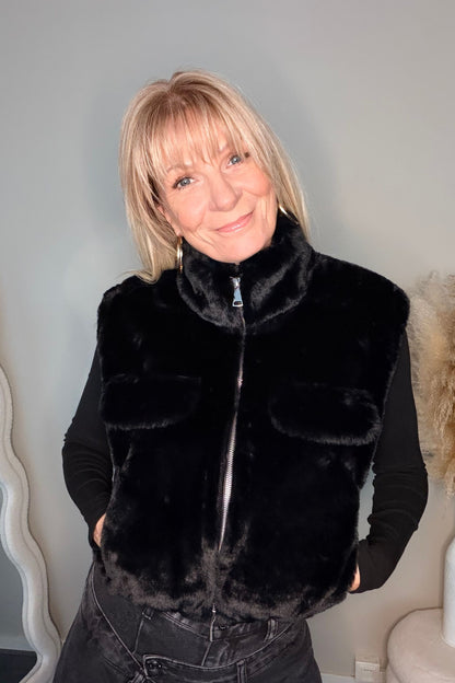 Furry Gilet Black