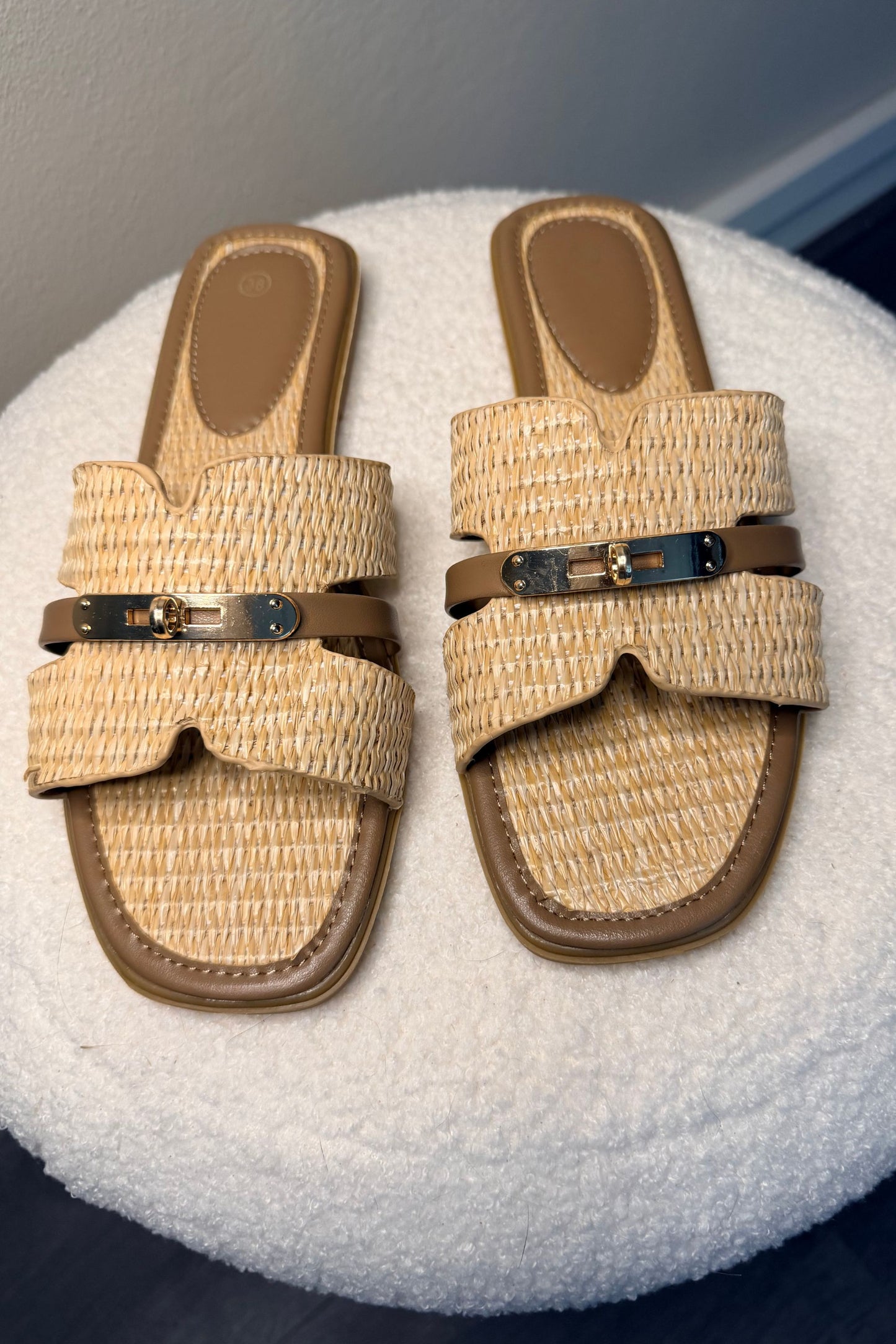Mary Slippers Taupe