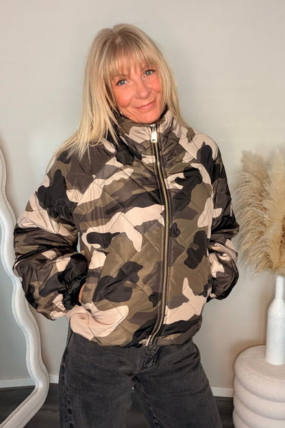 Mila Army Bomber Jack