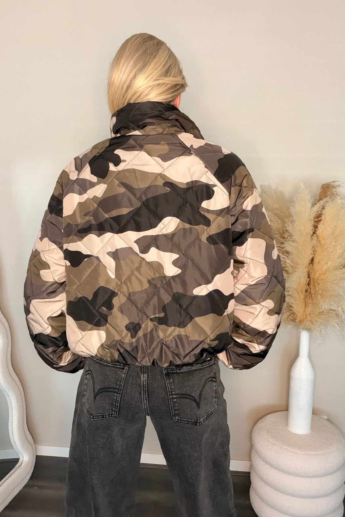 Mila Army Bomber Jack