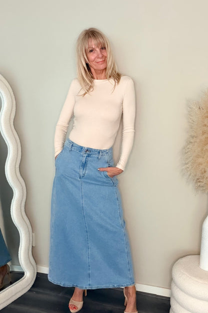Miray Skirt Queen Hearts