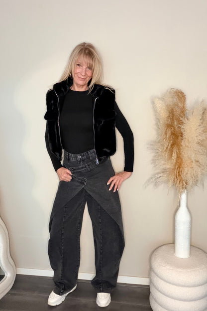 Furry Gilet Black