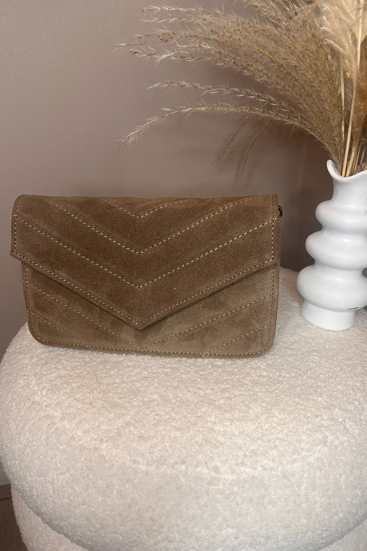 Tilly Shoulderbag Taupe Suède