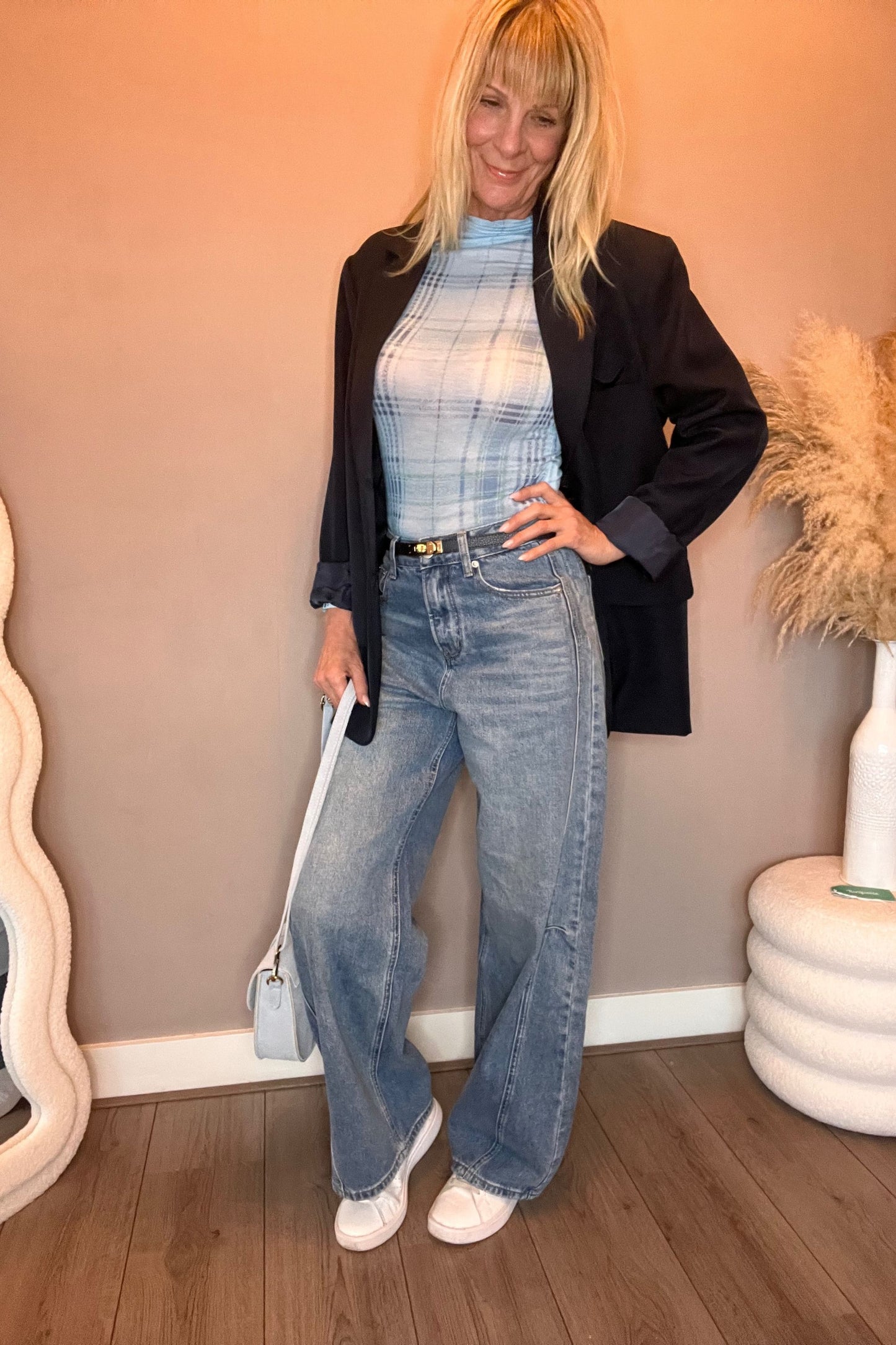 Top Diamond Blue
